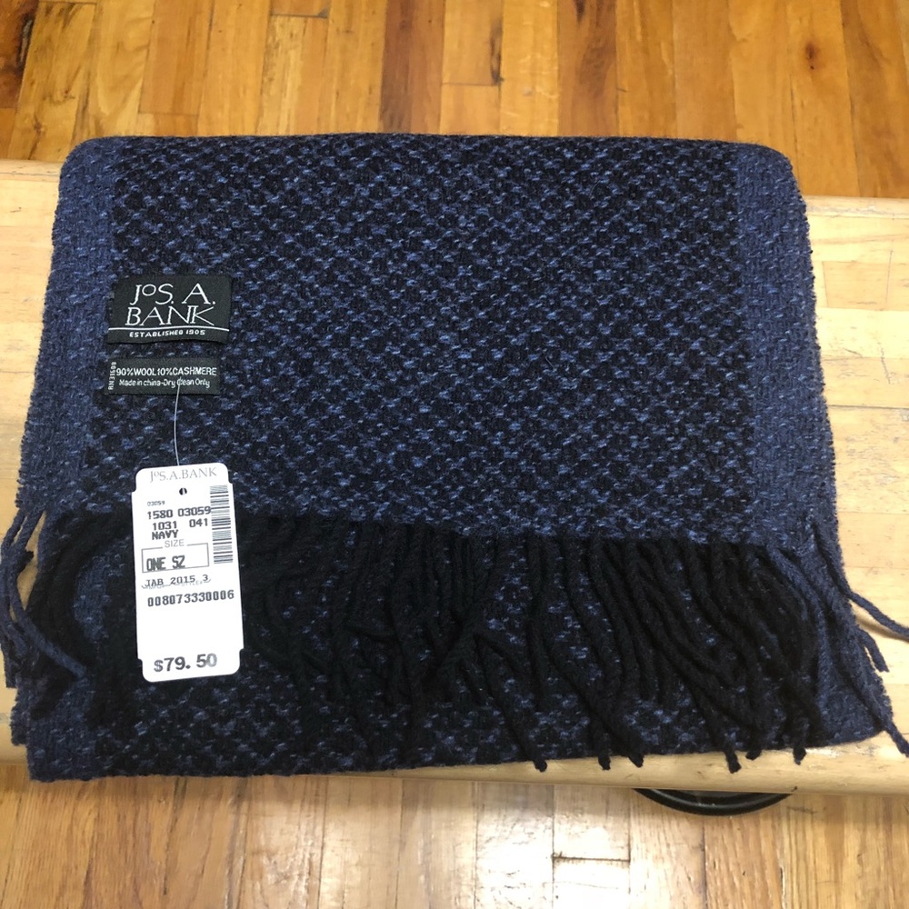 Jos A Bank Wool Cashmere Blend Knit Scarf Navy